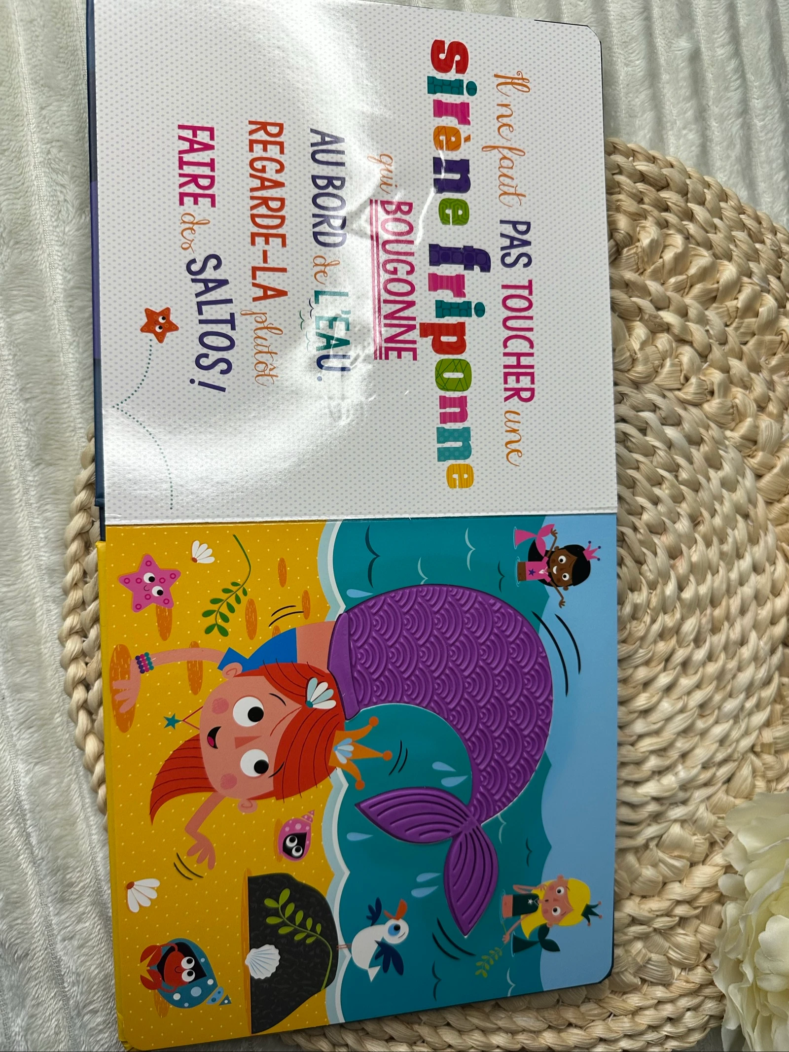 Libro táctil de cartón Nunca toques a un unicornio gruñón – photo 6